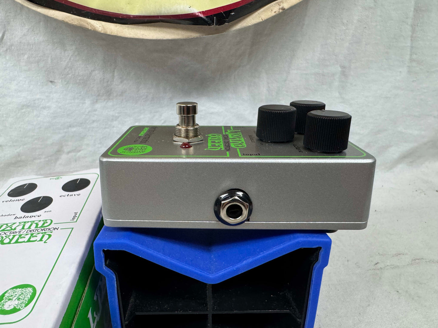 Electro-Harmonix x JHS Pedals Lizard Queen Octave Distortion Pedal with Box