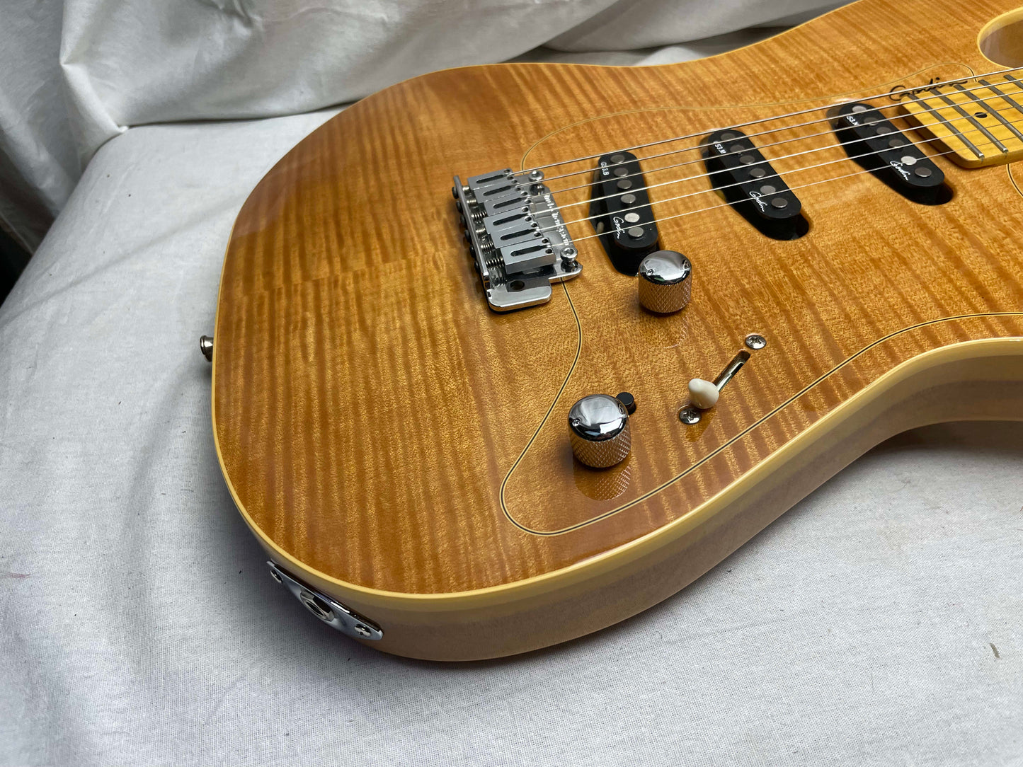 Godin Passion Series RG.3 rg3 S-style Guitar with Gig Bag 2012