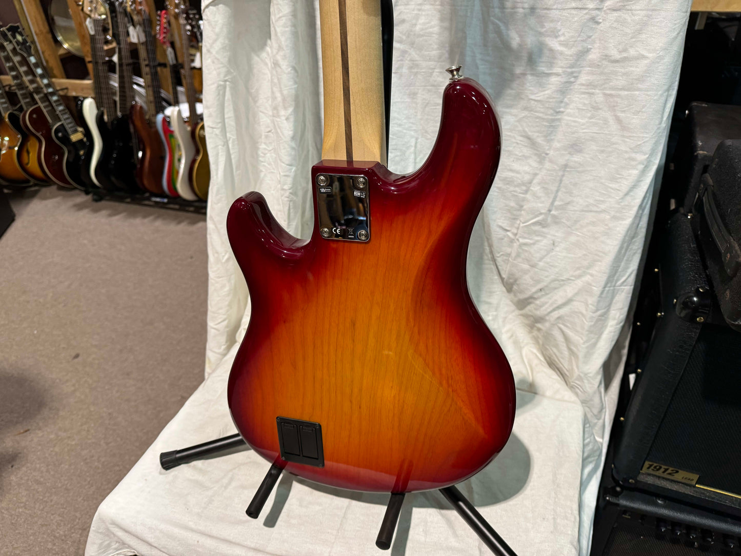 Fender Deluxe Dimension Bass IV 4-string Bass 2014 - Aged Cherry Burst / Rosewood fingerboard