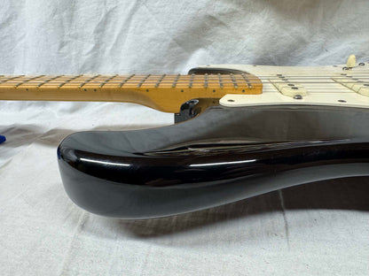 Fender USA Dan Smith era Stratocaster Guitar with Case 1983 - Black / Maple neck