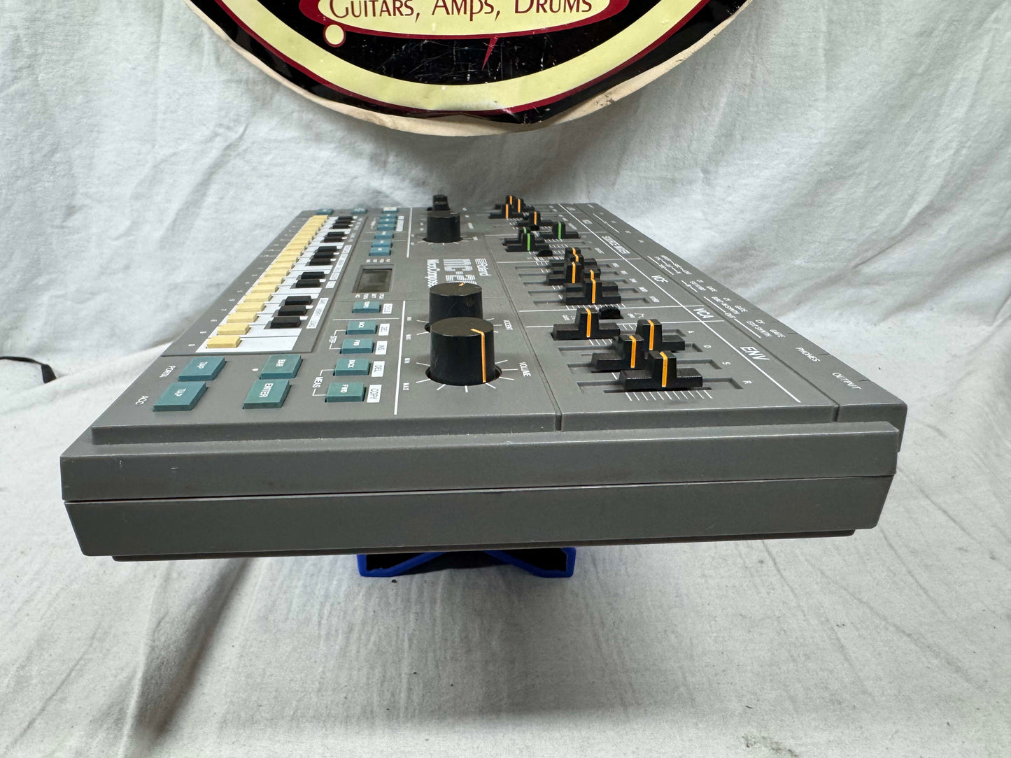 Roland MC-202 mc202 MicroComposer micro composer Monophonic Analog Synthesizer / Sequencer Module with Filter CV mod + power supply mod - with Boss Power Supply 1983