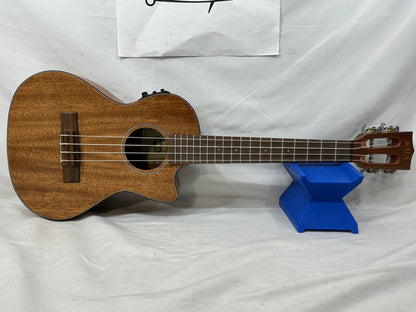 Kala KA-SMHTE Ukelele w/ Case