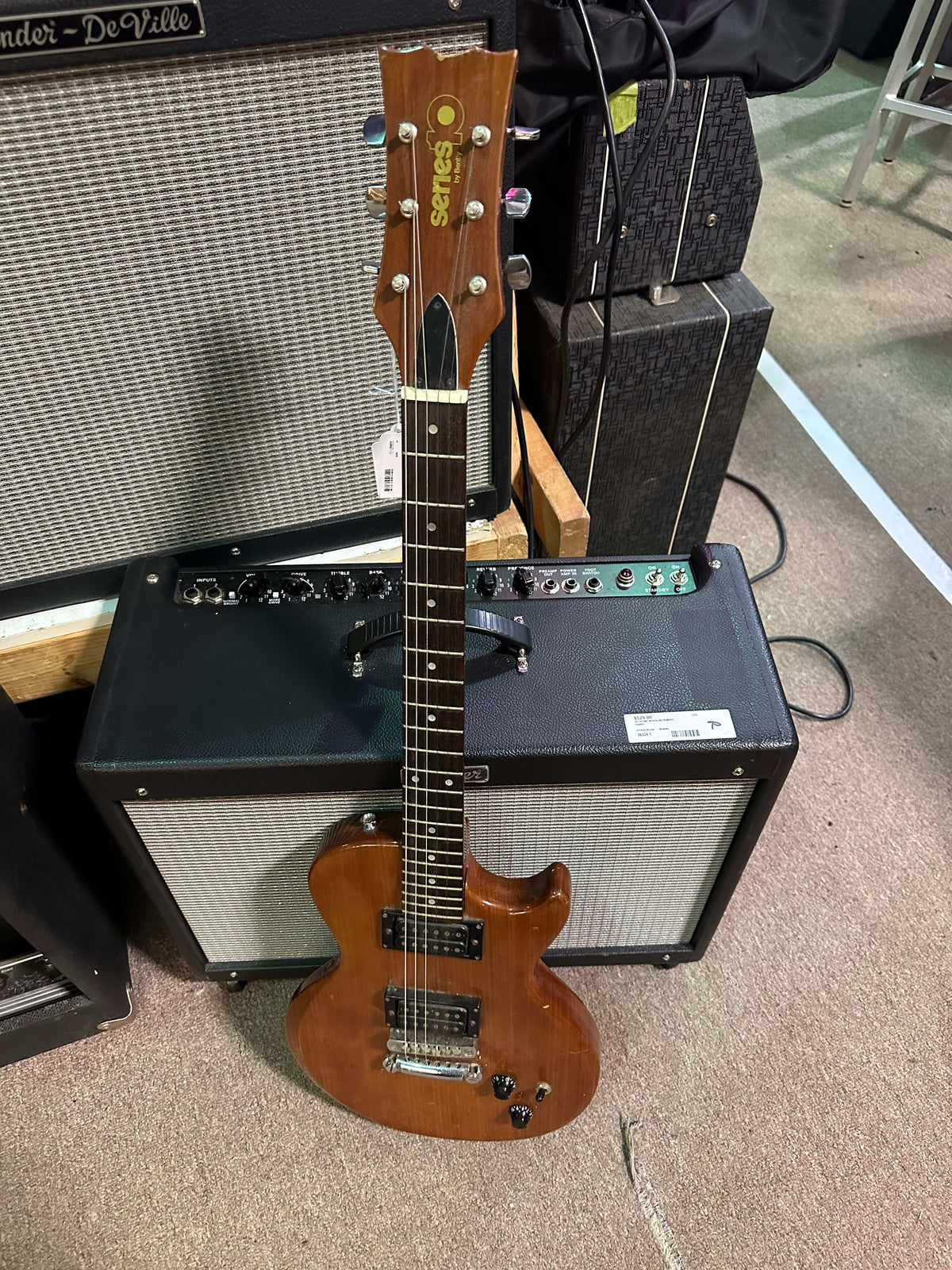 Bently Series 10 Singlecut Bolt-On Guitar Vintage