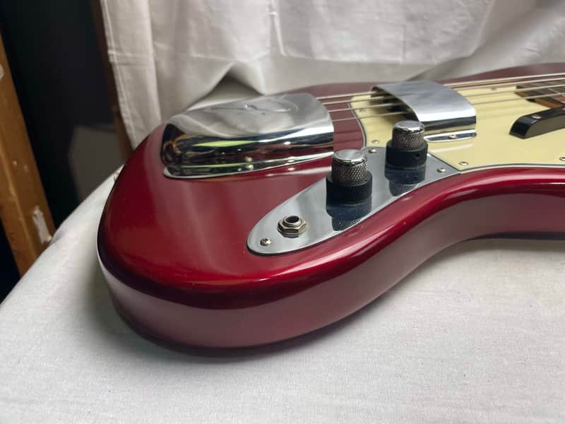 Fender American Jazz Bass '62 Reissue 4-string J-bass with Case - Image 8