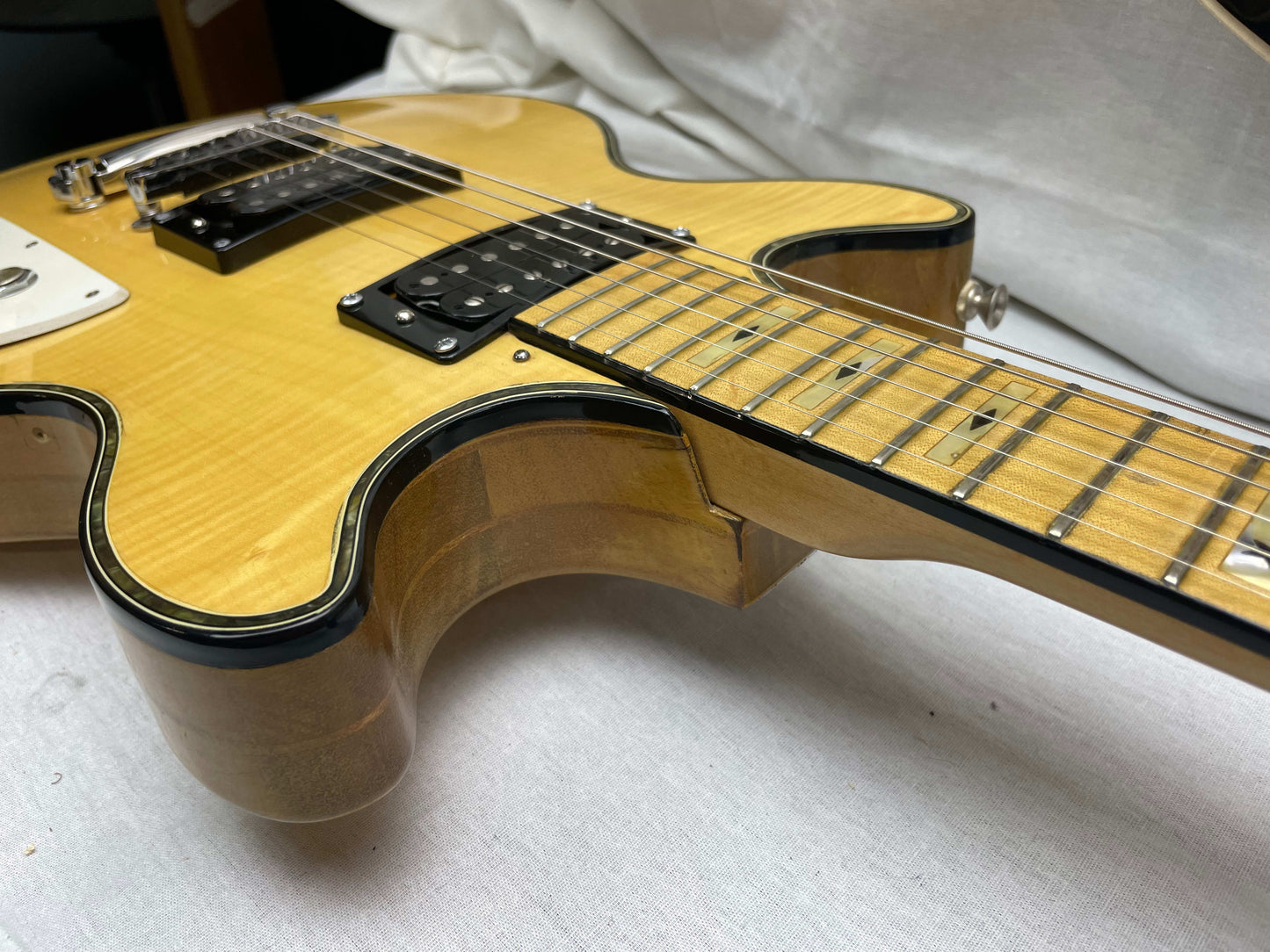 Ibanez Artist 2613 Vintage Double Cutaway Guitar w/ Seymour Duncan Slash pickups 1970s - Natural