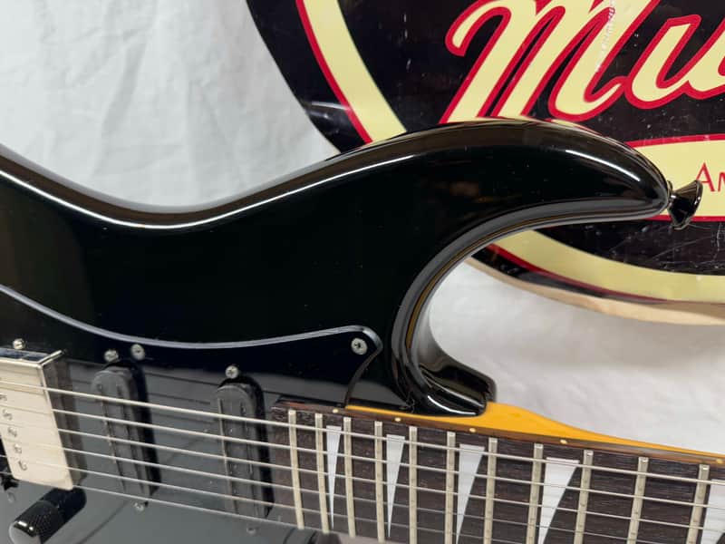 Charvel Ark Series AR-090-SSH Guitar with Case - MIJ Made In Japan - Image 3