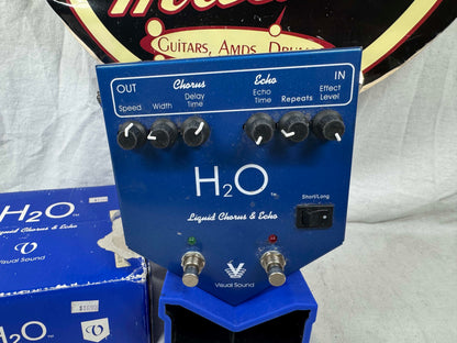 Visual Sound H2O v1 Liquid Chorus & Echo Delay Pedal with Box