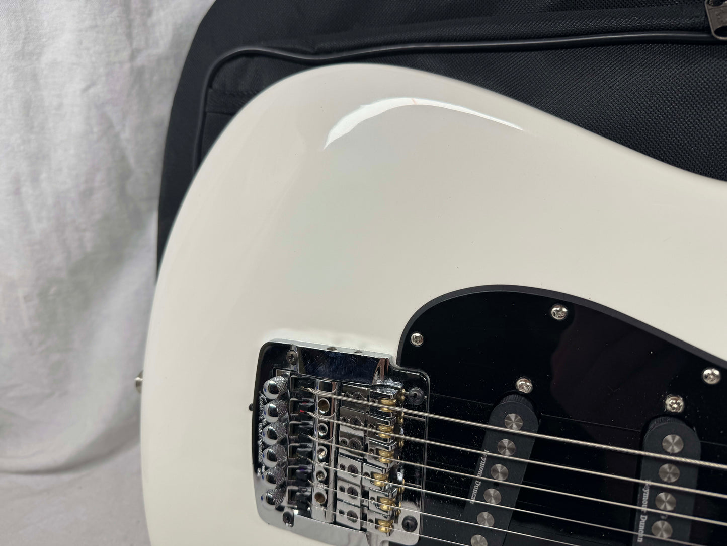 Fender American Performer Stratocaster Guitar with Rexylab Ultimate Strat upgrades/mods + Case 2023 - Arctic White / Rosewood fingerboard