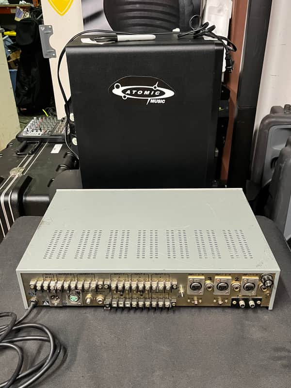 Panasonic WR-450 Audio Mixer - Image 2