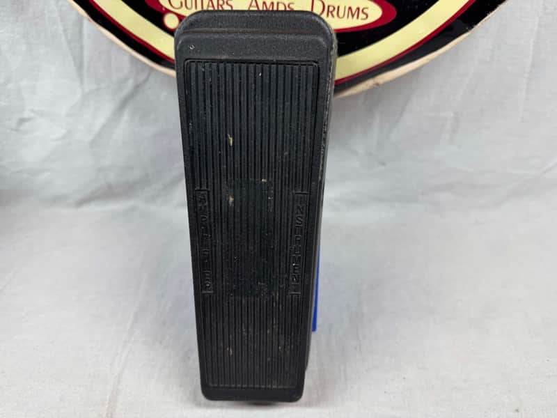 Dunlop GCB95 GCB-95 Cry Baby crybaby Wah Pedal - Rev H Circuit - missing battery cover & rubber feet - Image 2