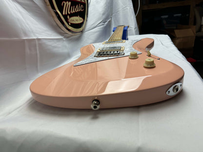 Knaggs Tuckahoe Trembuck #70 Guitar with Case 2023 - Shell Pink / Mahogany body / Maple neck / Nickel hw / Gloss finish