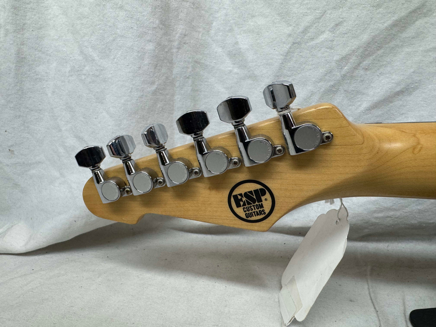 ESP Custom Guitars Standard Series Vintage Plus S-style Guitar - Sunburst