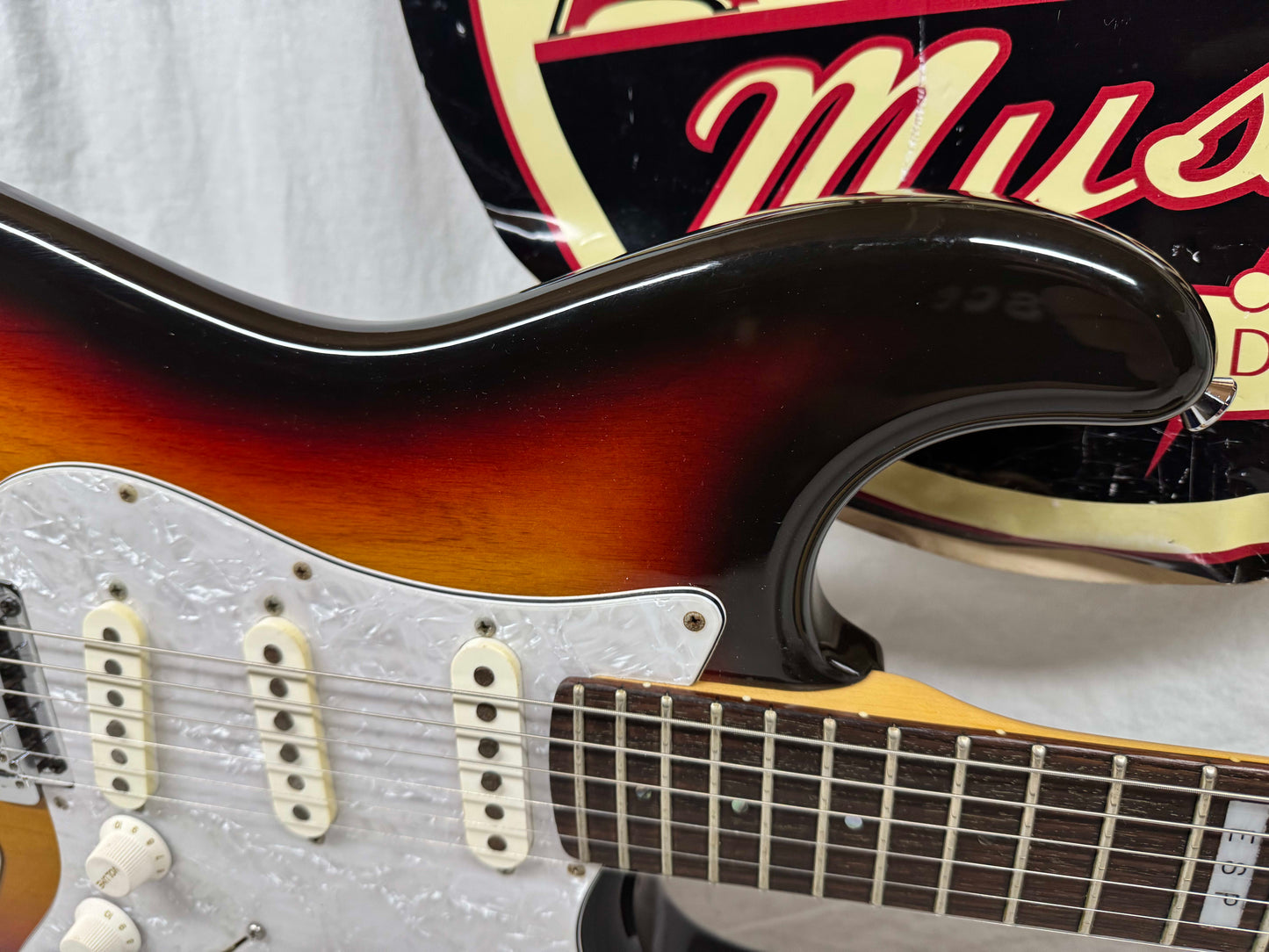 ESP Custom Guitars Standard Series Vintage Plus S-style Guitar - Sunburst