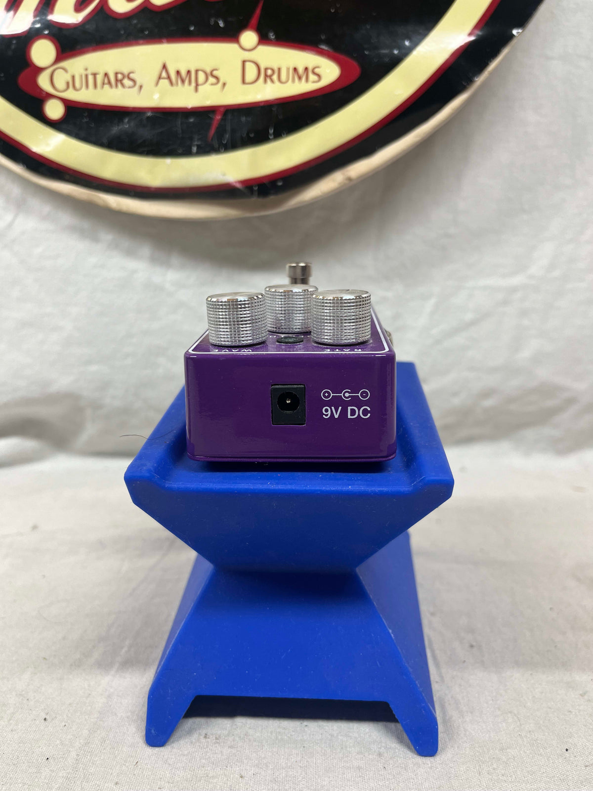 ModTone MT-TR Harmonic Tremor Tremolo Pedal with Box