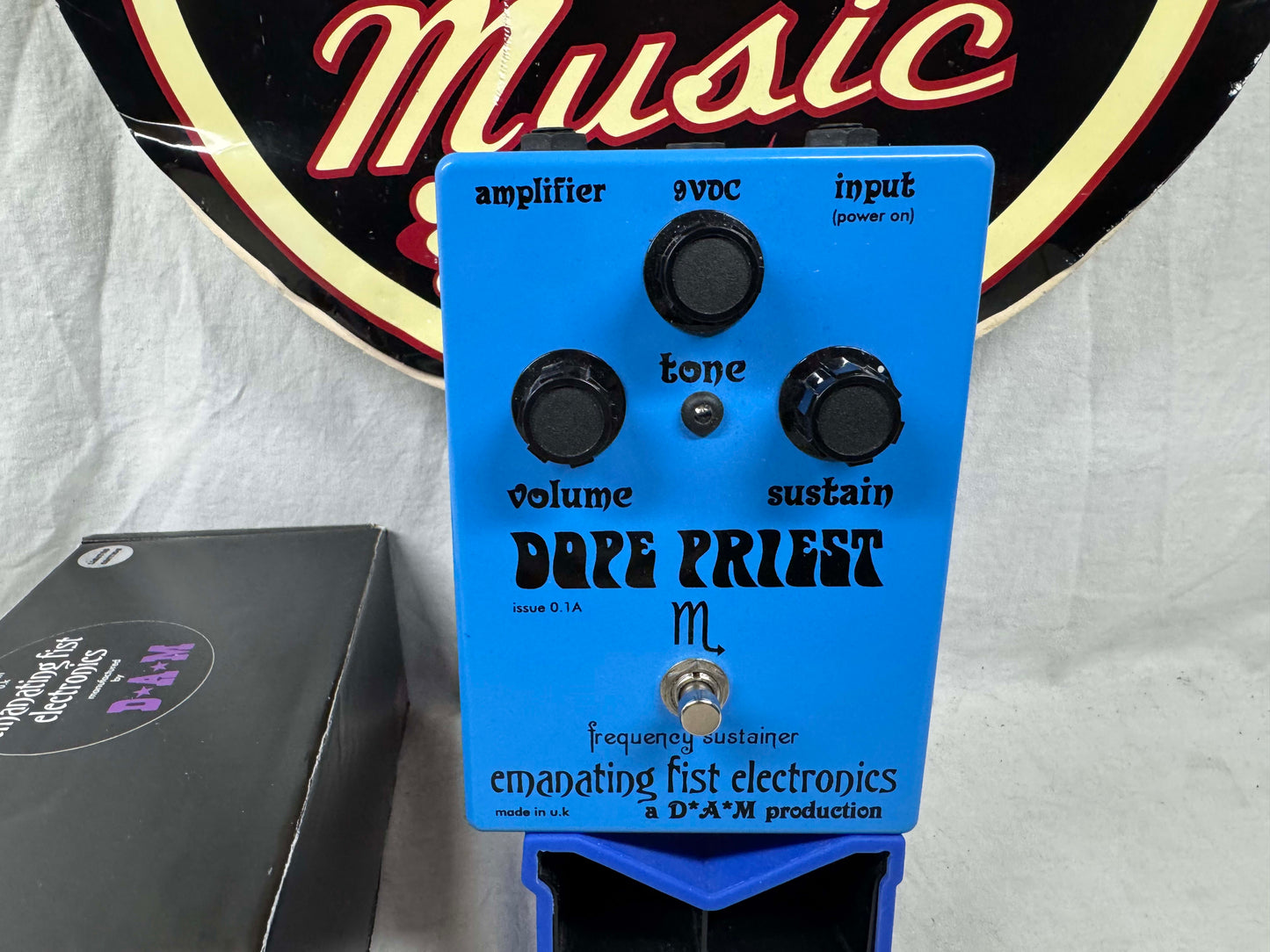D*A*M Differential Audio Manifestationz x Emanating Fist Electronics Limited Edition DP-77 dp77 Dope Priest Frequency Sustainer Muffy Fuzz Pedal with Box - Limited Blue Colorway
