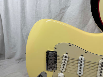 Fender Yngwie Malmsteen Signature Stratocaster Guitar with Case - signed! 1992 - Vintage White / Maple neck