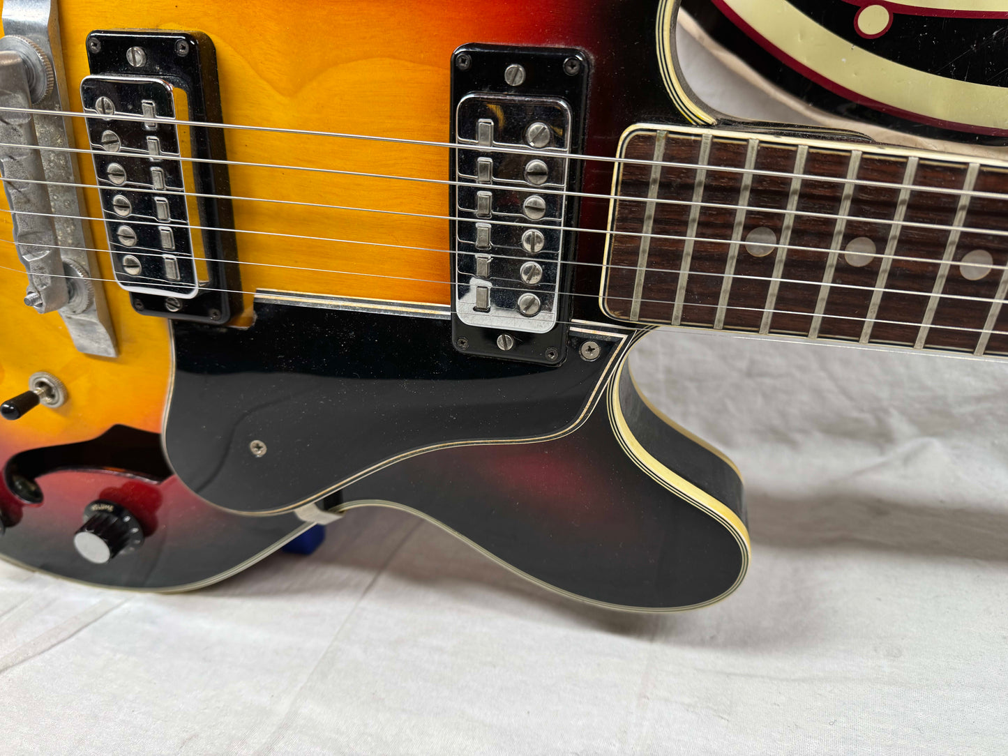 Kapa Model 500 Semi-Hollowbody Double Cutaway Guitar