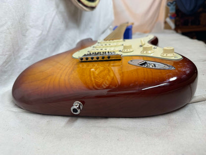 Fender American Deluxe Ash Stratocaster Guitar with Case 2010 - Tobacco Sunburst / Maple neck