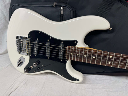 Fender American Performer Stratocaster Guitar with Rexylab Ultimate Strat upgrades/mods + Case 2023 - Arctic White / Rosewood fingerboard