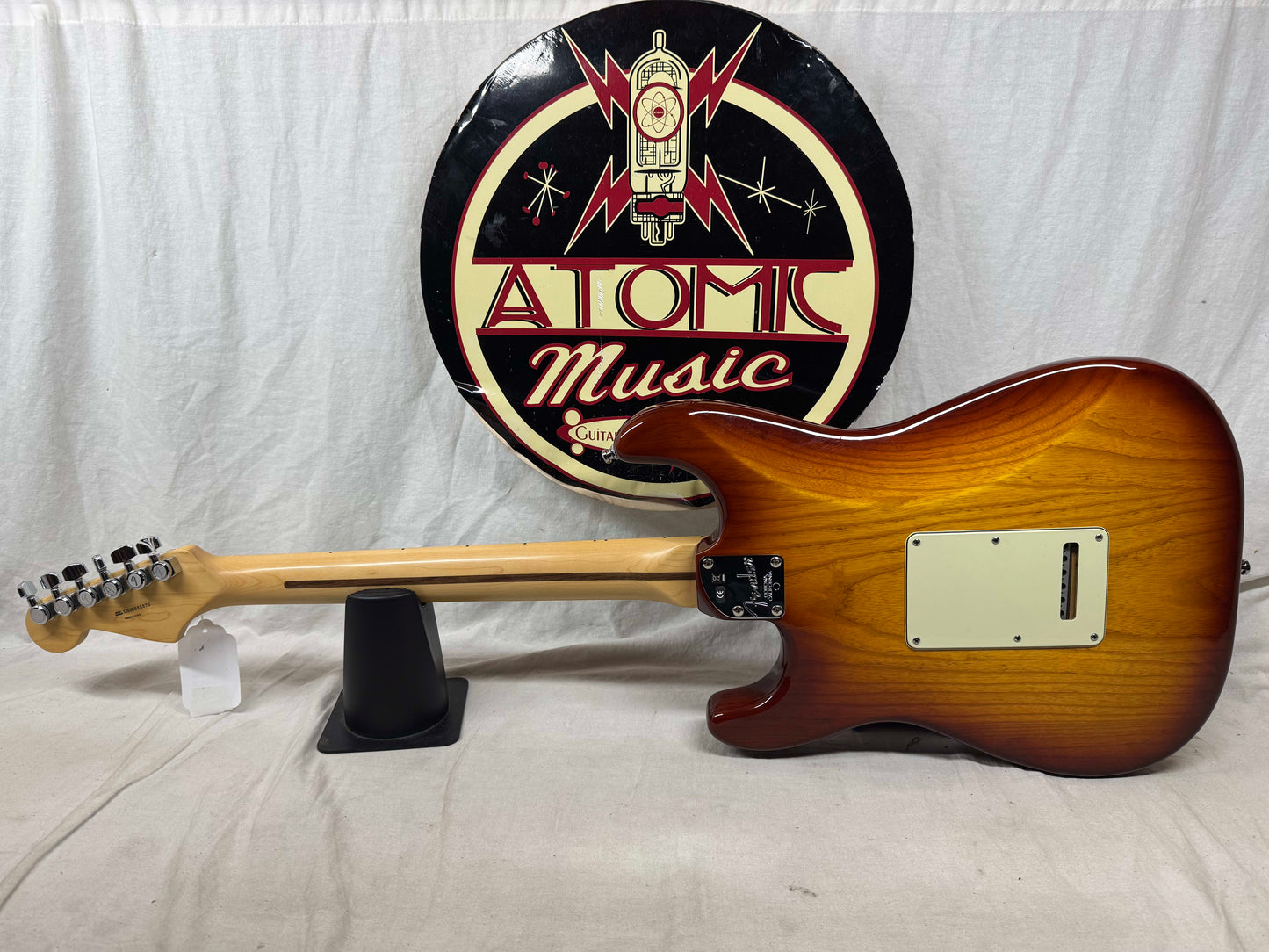 Fender American Deluxe Ash Stratocaster Guitar with Case 2010 - Tobacco Sunburst / Maple neck