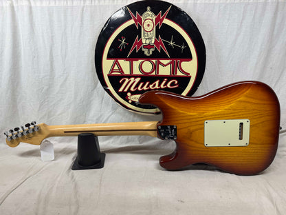 Fender American Deluxe Ash Stratocaster Guitar with Case 2010 - Tobacco Sunburst / Maple neck