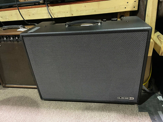 Line 6 FireHawk 1500 Guitar Combo Amplifier with Footswitch - Local Pickup Only