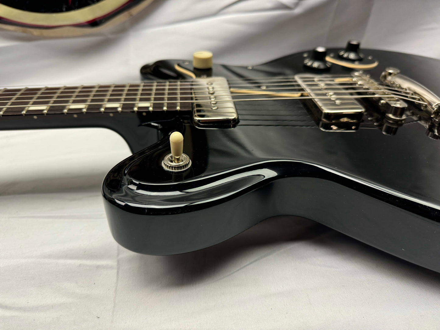Bradshaw ( Baltimore MD Guitar Maker ) TD Series Double Cut Guitar - Black