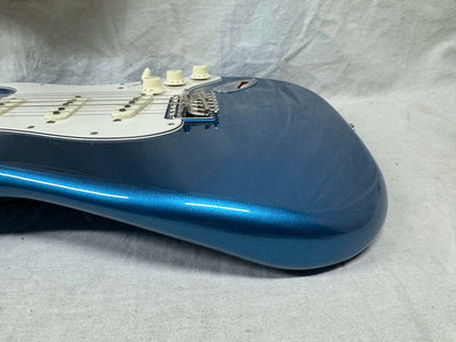 Fender Traditional '60s Stratocaster Guitar - MIJ Made In Japan 2023 - Lake Placid Blue / Rosewood fingerboard