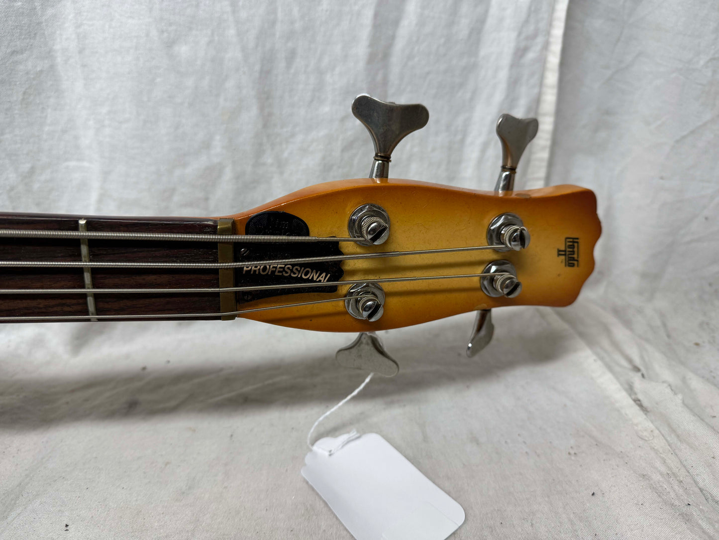 Hondo II Professional Longhorn 4-string Bass with Case Vintage
