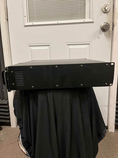 Vibe Labs SP4000 Digital Power Amplifier - Image 2