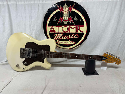 Knaggs Choptank SSS Singlecut Guitar with Case - Aged White
