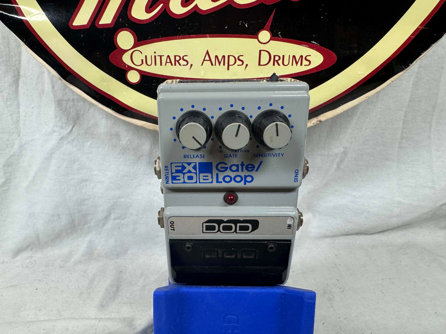 DOD FX30B FX30 B Gate / Loop Noise Gate + Effects Loop Pedal - missing battery cover
