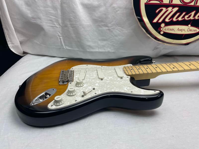 Fender Buddy Guy Stratocaster Guitar with Case - Image 9
