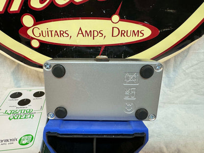 Electro-Harmonix + JHS Pedals Lizard Queen Octave / Distortion Octave Fuzz Pedal with Box
