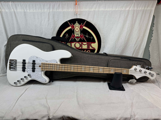 Cort Elrick NJS 4 njs4 4-string Bass with Gig Bag 2022 - White