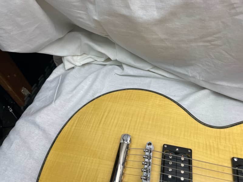 Ibanez Artist 2613 Vintage Double Cutaway Guitar - Image 3