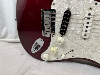 Fender American Standard Stratocaster Guitar 1995 - Candy Apple Red / Maple neck