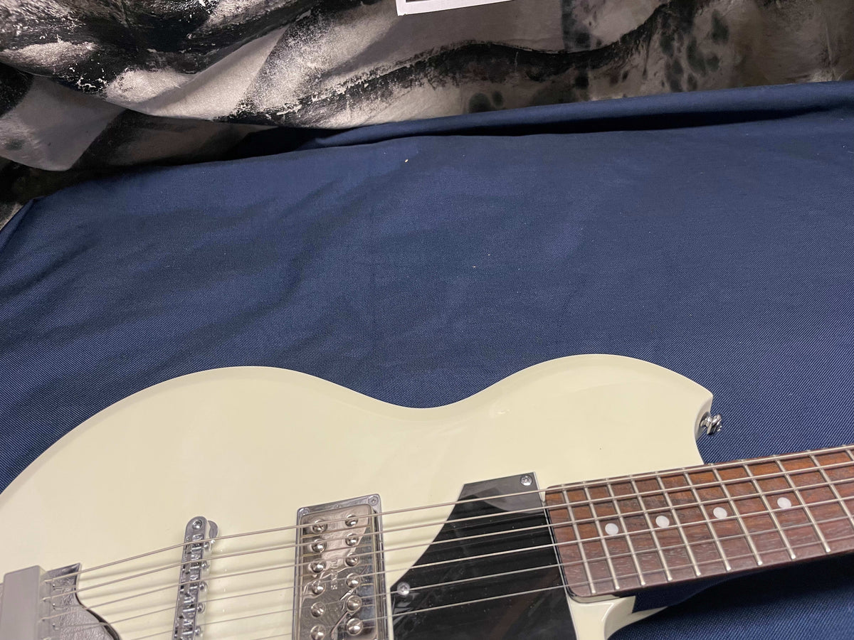 Supro Island Series Jamesport Singlecut Guitar 2016 - Antique White