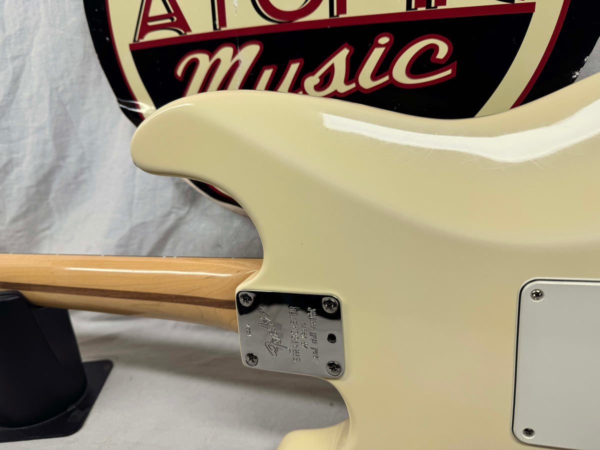 Fender 40th Anniversary American Standard Stratocaster Guitar 1993