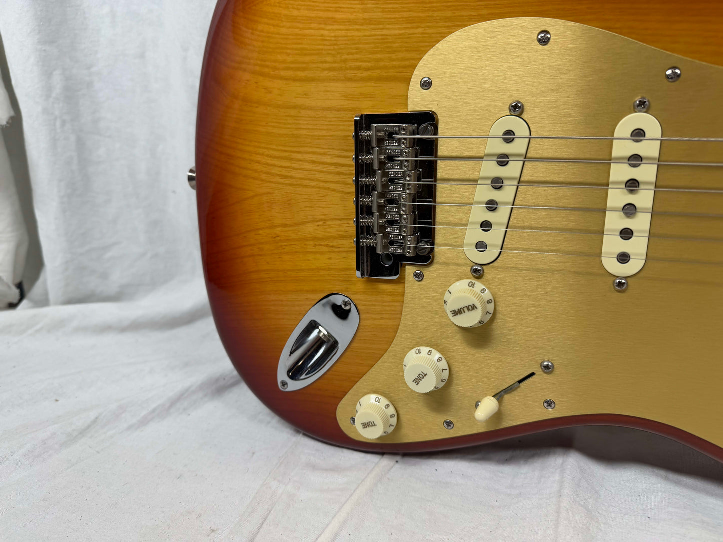 Fender Parts Stratocaster - American Professional HSS Shawbucker neck on American Standard Ash body Guitar 2019 - Sienna Sunburst / Rosewood fingerboard