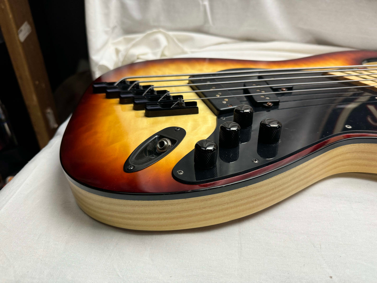 Halo Custom Guitars Custom Shop Clarus 5 Multiscale multi-scale Fanned Fret 5-string Bass 2018