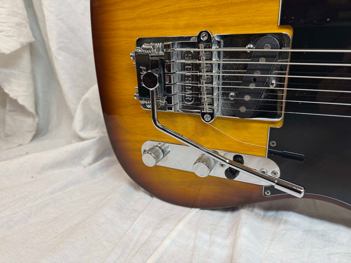 Fender 2016 Limited Edition American Standard Telecaster Figured Neck Guitar with Case 2015 - Cognac Burst / Rosewood fingerboard