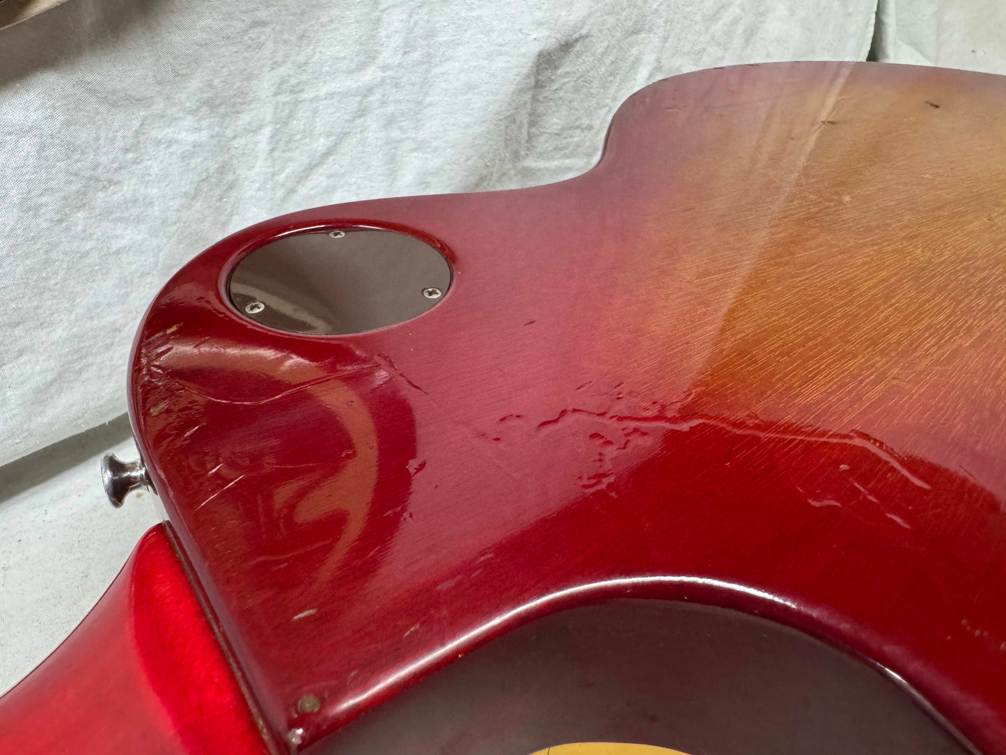 Gibson Les Paul Standard Guitar with Case 1978 - Cherry Sunburst