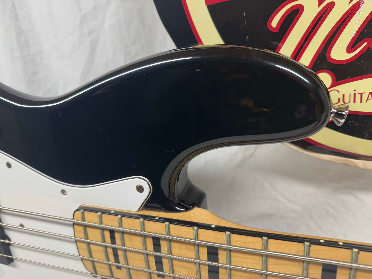 Fender Geddy Lee Signature Jazz Bass 4-string J-Bass - CIJ Crafted In Japan 2002 - 2004 - Black / Maple neck