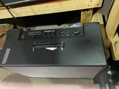 Line 6 FireHawk 1500 Guitar Combo Amplifier with Footswitch - Image 2