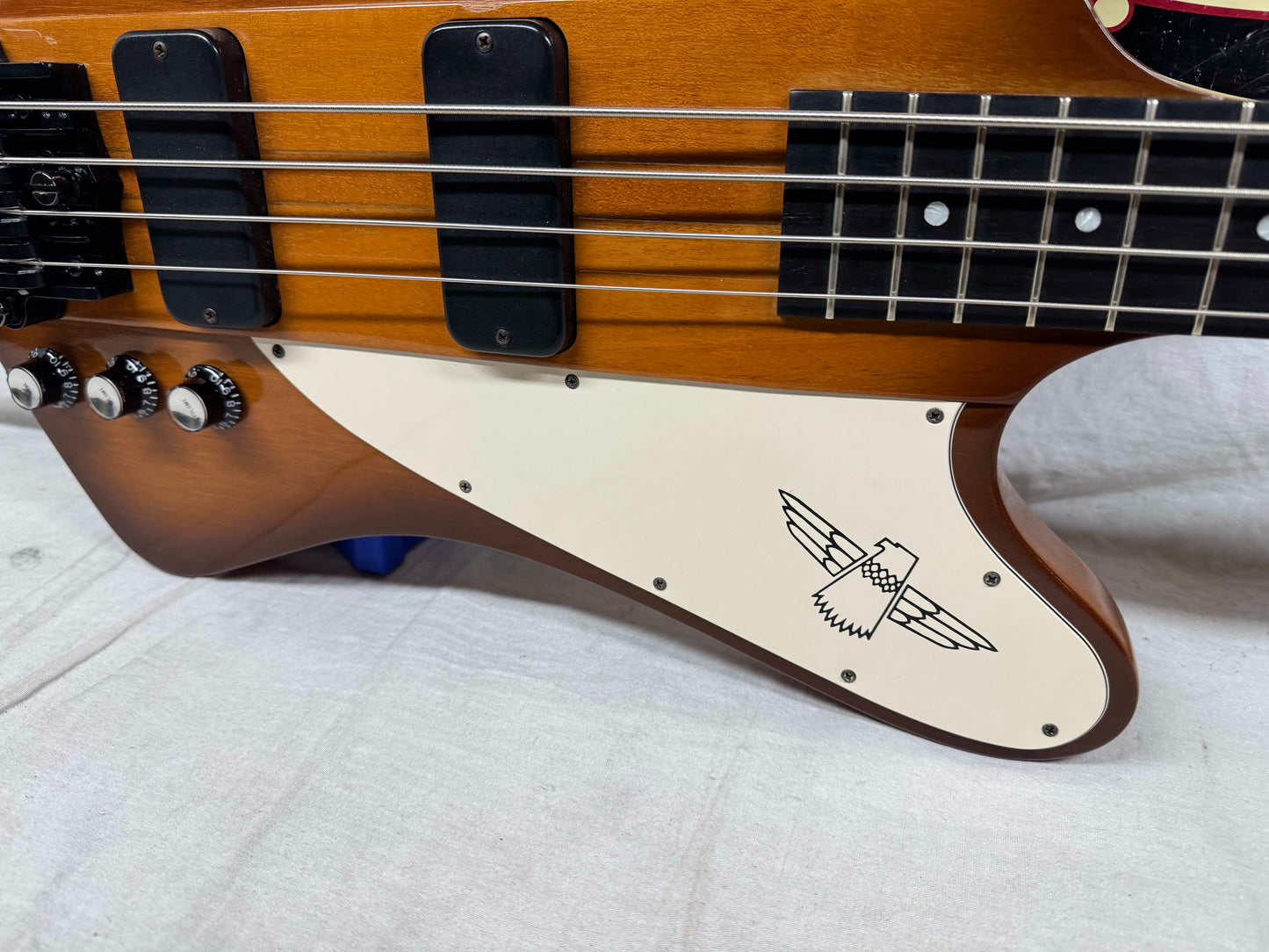 Gibson Thunderbird IV 4-string Bass with Case 2002