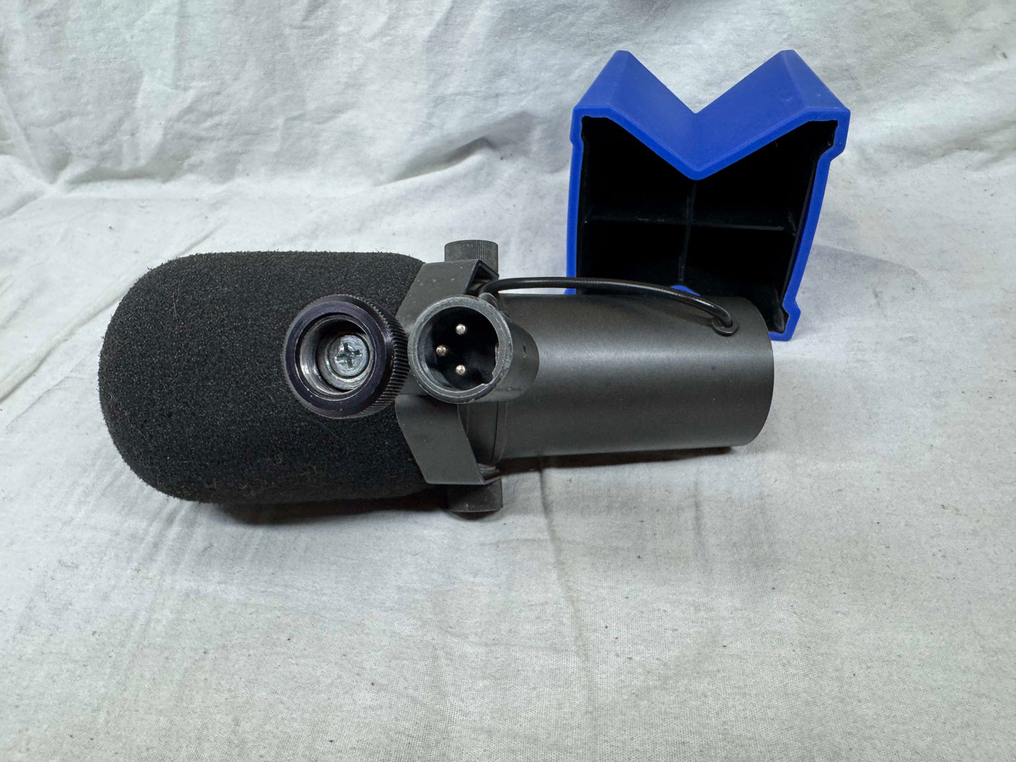 Shure SM-7 sm7 (*not* sm-7b) Dynamic Microphone 1980s