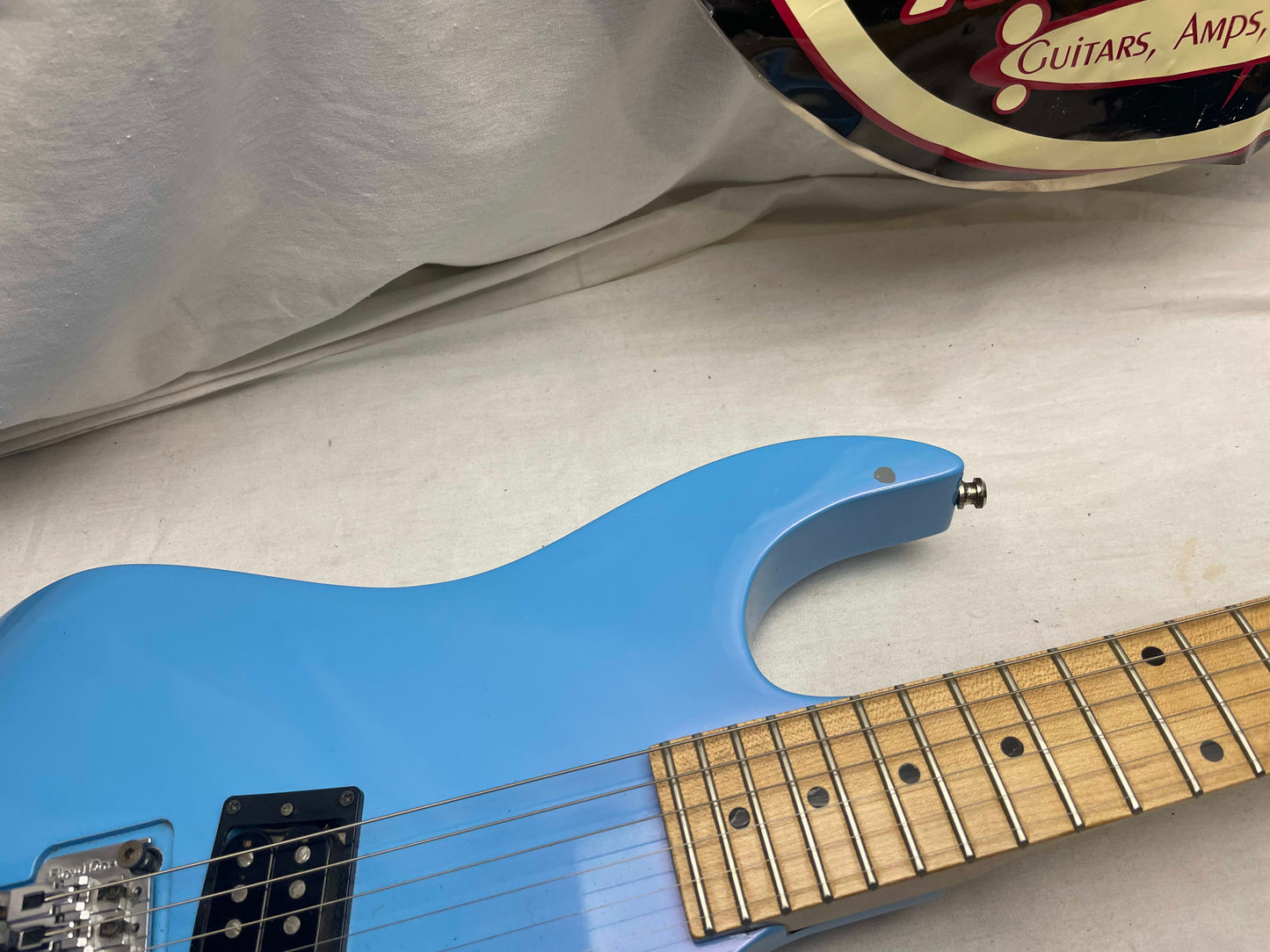 B.C. Rich bc USA Gunslinger Guitar with Case 1980s - Refinished