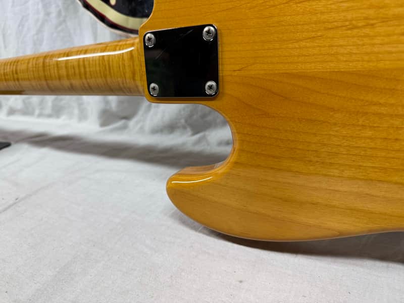 Fender Jazz Bass 4-string J-Bass - photo - Foto Flame - MIJ Made In Japan - Image 14