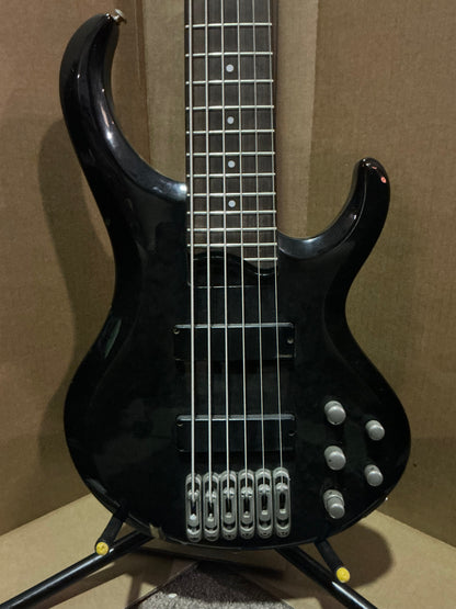 Ibanez BTB406QM 6-String Bass Guitar